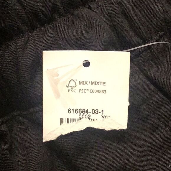 GAP Black Elastic Ruffle Waist Wide Leg High Waisted Cotton Shorts NEW - Picture 15 of 16